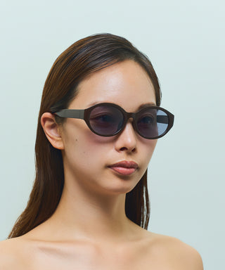 BAY CLEAR deep brown